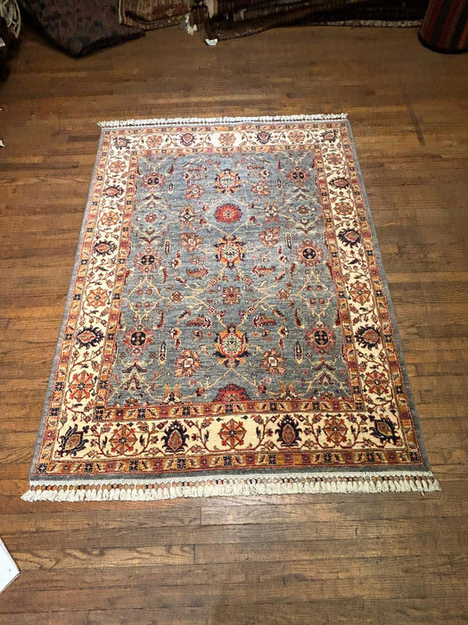 Hand-Knotted Sultanabad Vegetable-Dyed Wool Rug, 4' 10" x 6' 8"