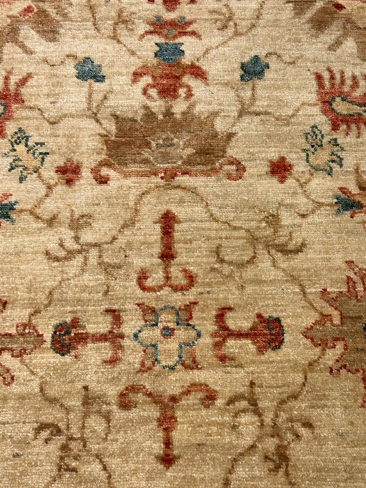 Hand-Knotted Sultanabad Vegetable-Dyed Wool Rug, 4' 10" x 6' 10"