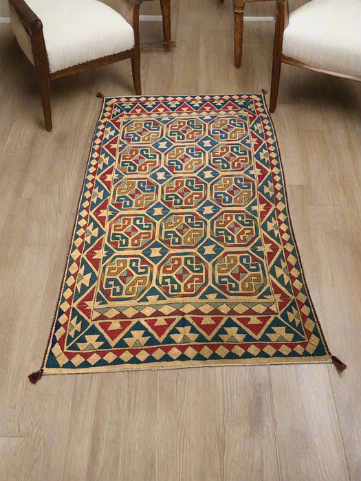 Afghan Kilim Handwoven flatweave Rug – size 4' 5" x 7' 8"