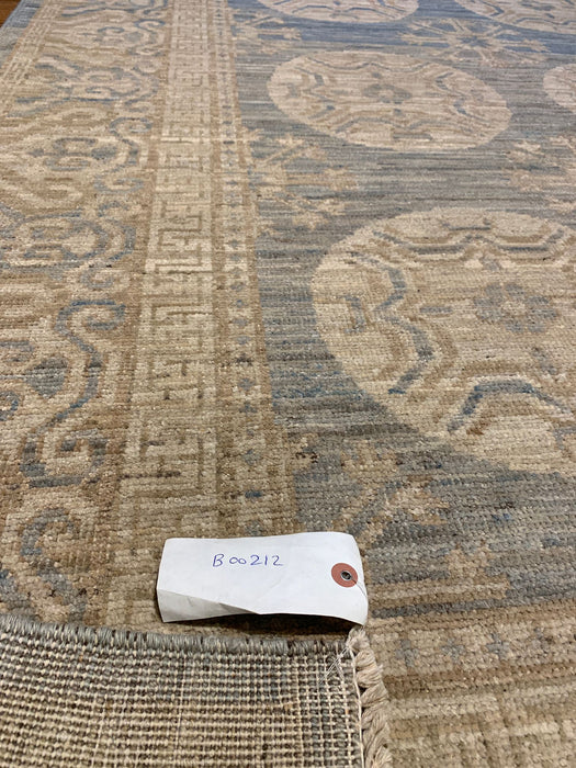 Khotan Pomegranate design Oriental Rug, size 5' 2" x 7"  (D)