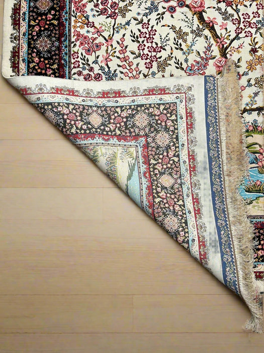 Exquisite 100% Silk Persian Design Rug – Elegant and Luxurious, size 4" x 6" (H)