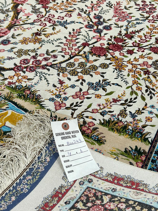 Exquisite 100% Silk Persian Design Rug – Elegant and Luxurious, size 4" x 6" (H)