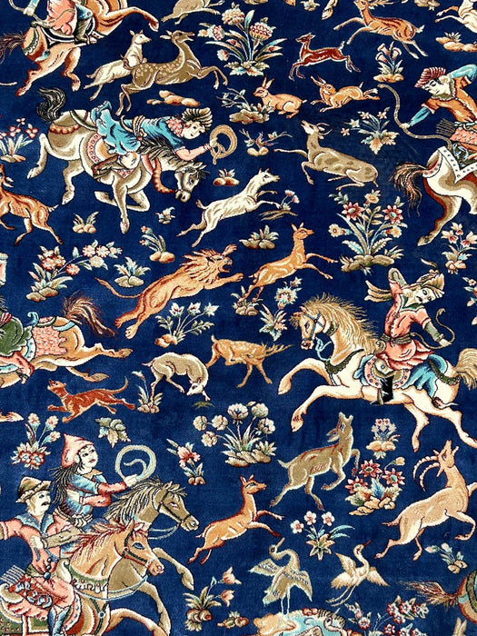 Exquisite 100% Silk Persian Design Rug – Elegant and Luxurious, size 4" x 6" (H)