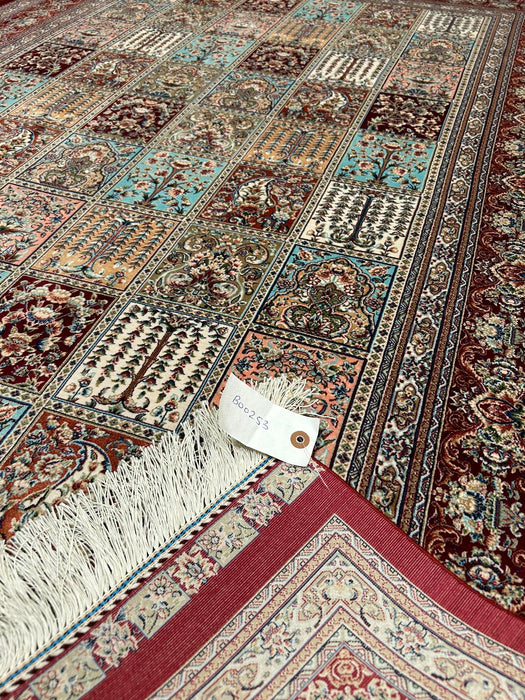 Exquisite 100% Silk Persian Design Rug – Elegant and Luxurious, size 4" x 6" (H)