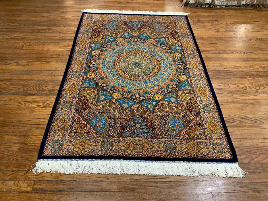 Exquisite 100% Silk Persian Design Rug – Elegant and Luxurious, size 4" x 6" (H)