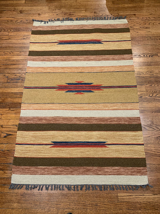 Handwoven Indian Kilim Rug – Geometric Navajo Design, size 3' 9" x 6"