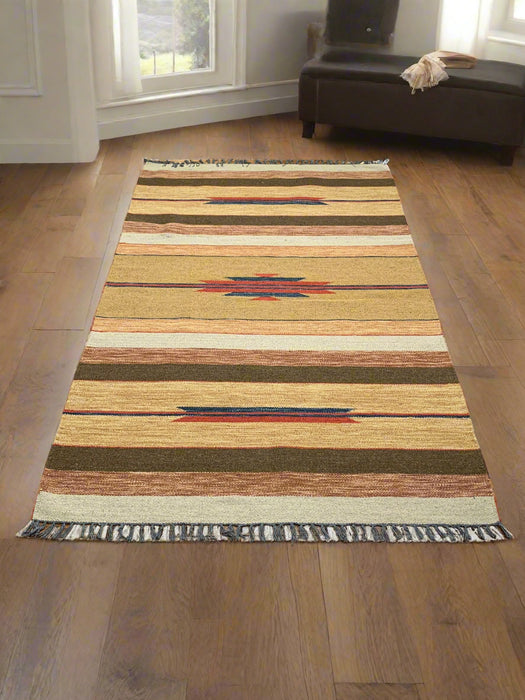 Handwoven Indian Kilim Rug – Geometric Navajo Design, size 3' 9" x 6"