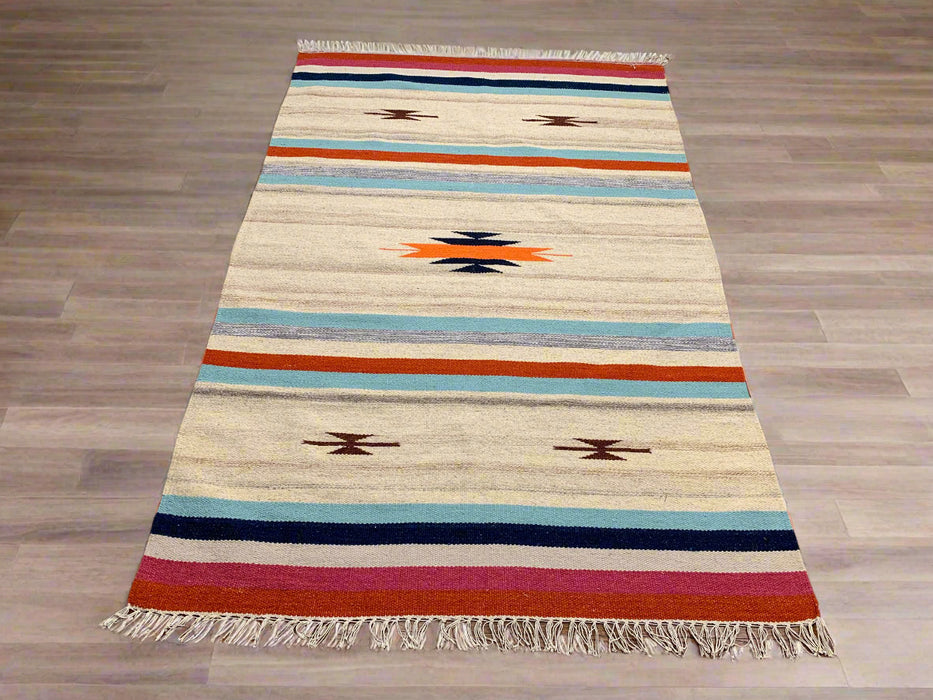 Handwoven Indian Kilim Rug – Geometric Navajo Design, size 4" x 6"