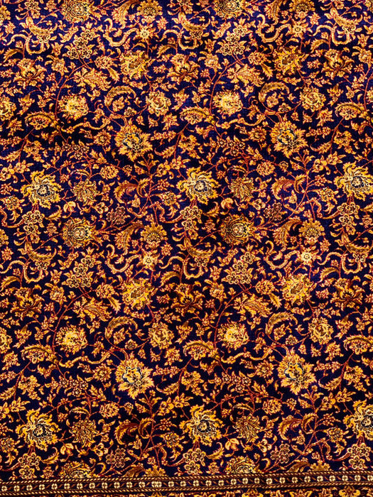 Exquisite 100% Silk Persian Design Rug – Elegant and Luxurious, size 4" x 6" (H)