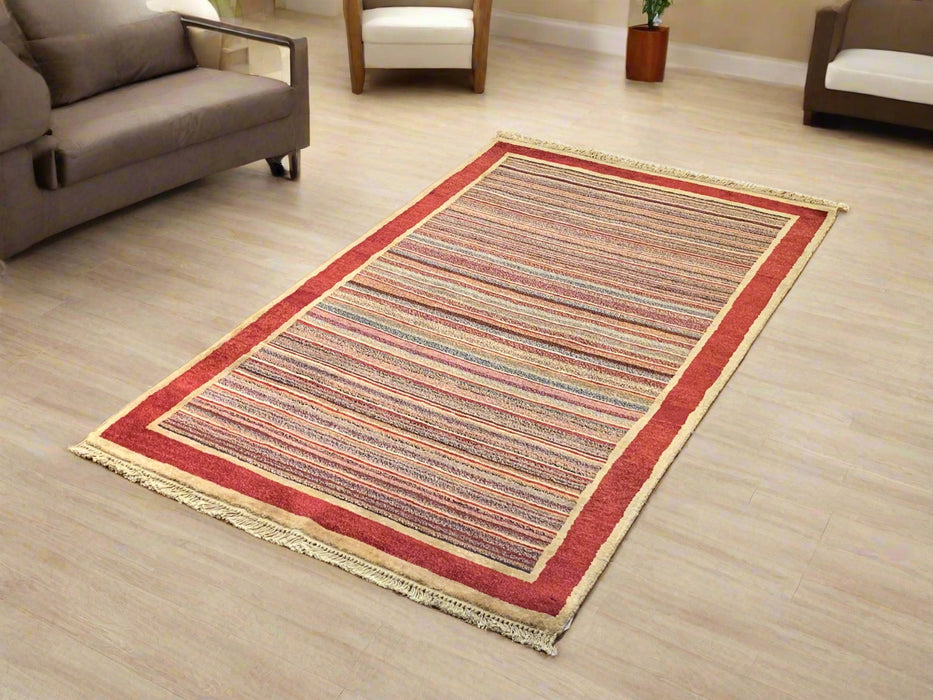 Hand-Knotted Sultanabad Vegetable-Dyed Wool Rug 3' 2" x 5' 2" (K)