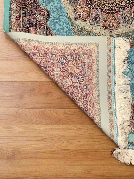 Exquisite 100% Silk Persian Design Rug – Elegant and Luxurious, size 3" x 5" (H)