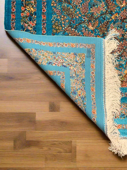 Exquisite 100% Silk Persian Design Rug – Elegant and Luxurious, size 3" x 5" (H)