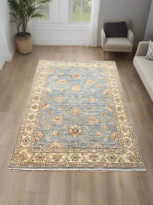 Hand-Knotted Sultanabad Vegetable-Dyed Wool Rug, 3' 5" x 5"