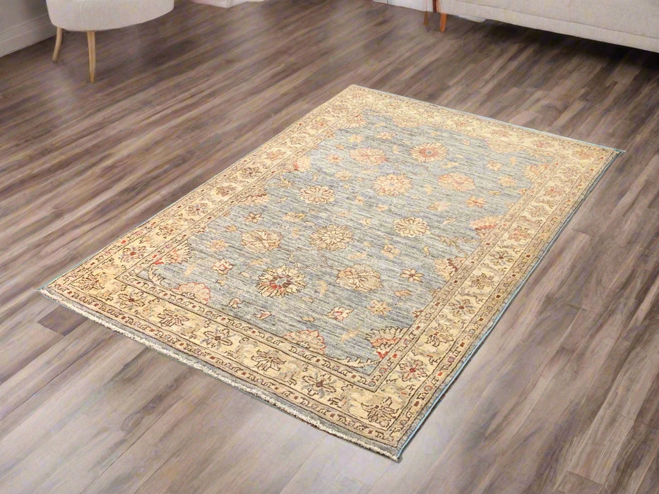 Hand-Knotted Sultanabad Vegetable-Dyed Wool Rug, 3' 5" x 5"