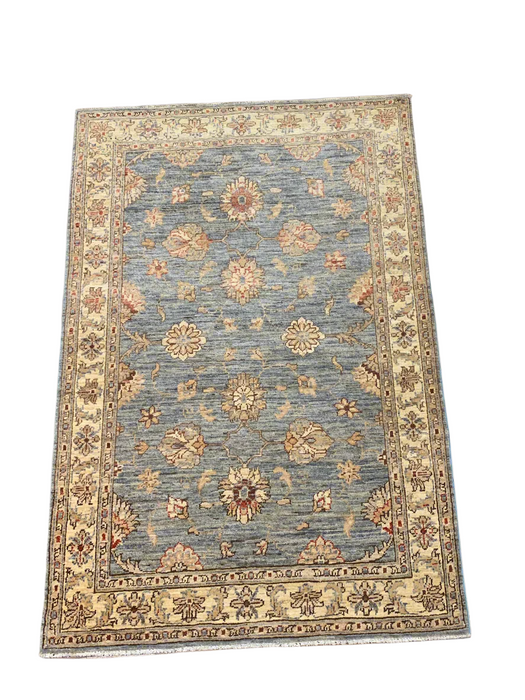 Hand-Knotted Sultanabad Vegetable-Dyed Wool Rug, 3' 5" x 5"