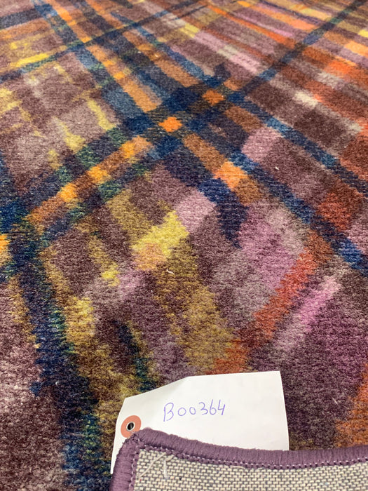 Persian-Inspired. Modern Defined. Turkish Made Rug, size 5' 3" x 7' 4" (O) machine