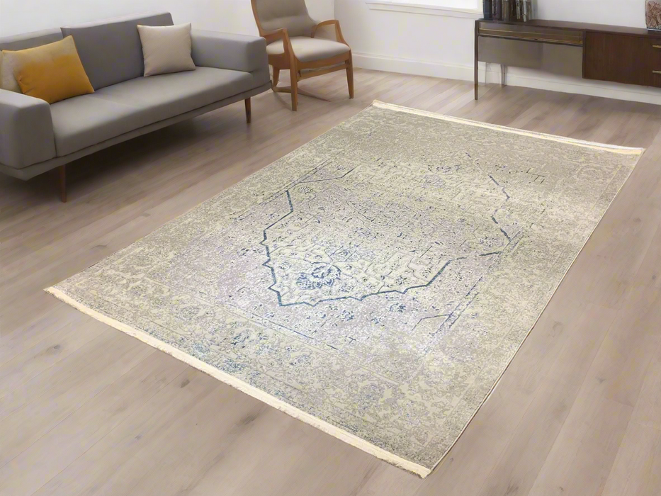 Persian-Inspired. Modern Defined. Turkish Made Rug, size 5' 2" x 7' 8" (O) machine