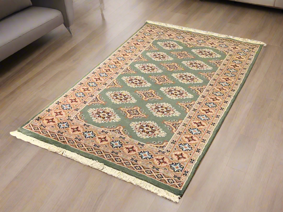 Hand-Knotted Pakistani Wool Rug, Tribal/Floral Design, size 3' 1" x 5' 2" (N)