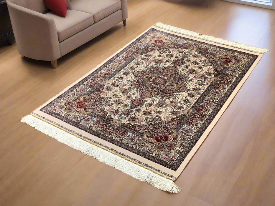 Exquisite 100% Silk Persian Design Rug – Elegant and Luxurious, size 3' 3" x 4' 9" (H)