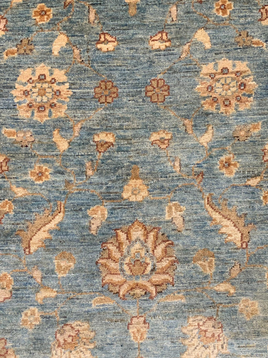 Hand-Knotted Sultanabad Vegetable-Dyed Wool Rug, Size 3' 4" x 5"