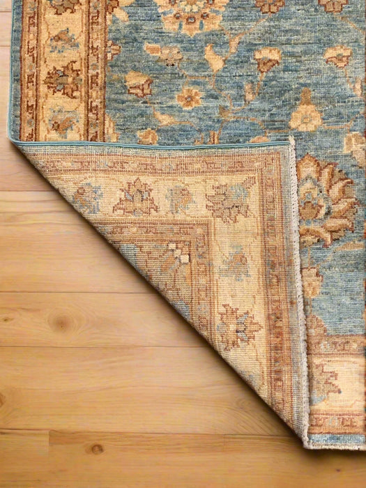 Hand-Knotted Sultanabad Vegetable-Dyed Wool Rug, Size 3' 4" x 5"