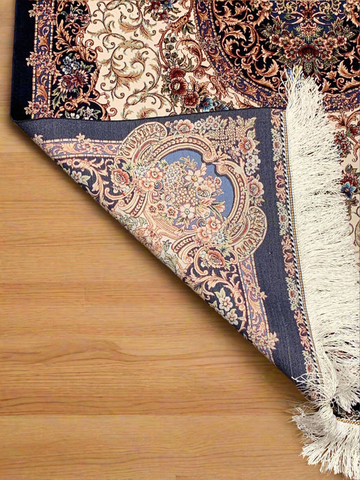 Exquisite 100% Silk Persian Design Rug – Elegant and Luxurious, size 3" x 5" (H)