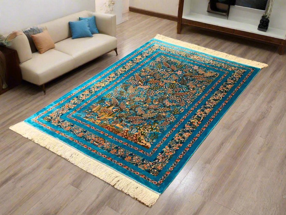 Exquisite 100% Silk Persian Design Rug – Elegant and Luxurious, size 3" x 5" (H)