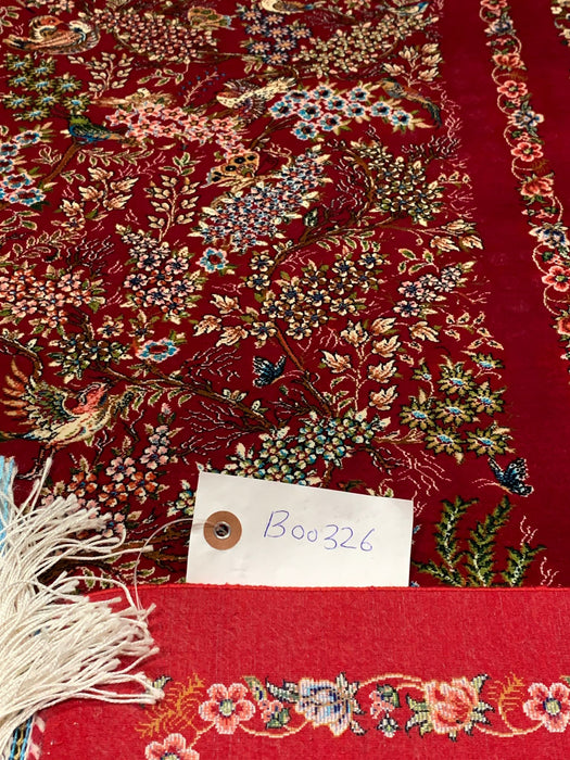 Exquisite 100% Silk Persian Design Rug – Elegant and Luxurious, size 3" x 5" (H)