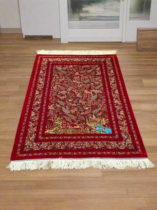 Exquisite 100% Silk Persian Design Rug – Elegant and Luxurious, size 3" x 5" (H)