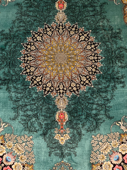 Exquisite 100% Silk Persian Design Rug – Elegant and Luxurious, size 3" x 5" (H)