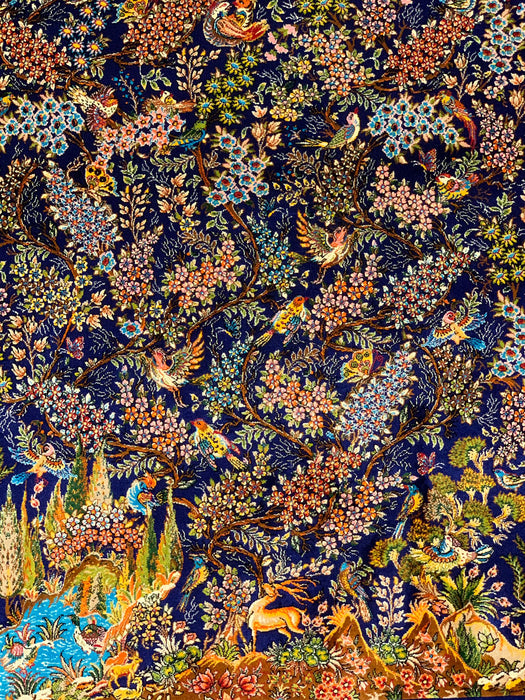 Exquisite 100% Silk Persian Design Rug – Elegant and Luxurious, size 3' 3" x 4' 10" (H)