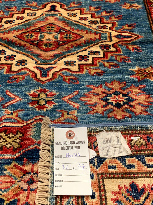 Hand-Knotted Vegetable Dye Kazak Rug from Pakistan, size 3' 6" x 4' 7"