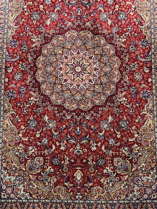 Exquisite 100% Silk Persian Design Rug – Elegant and Luxurious, size 3" x 5" (H)