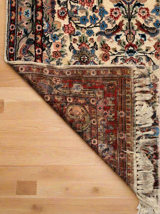 Hand-Knotted Pakistan Kashmiri Silk Wool Blend Rug, size 3" x 4' 10" (E)