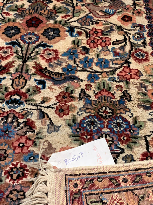 Hand-Knotted Pakistan Kashmiri Silk Wool Blend Rug, size 3" x 4' 10" (E)