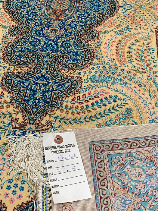 Exquisite 100% Silk Persian Design Rug – Elegant and Luxurious, size 3" x 5" (H)