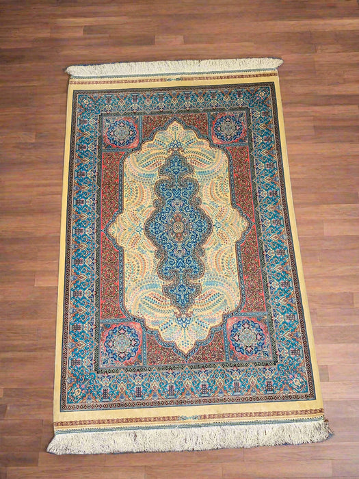 Exquisite 100% Silk Persian Design Rug – Elegant and Luxurious, size 3" x 5" (H)