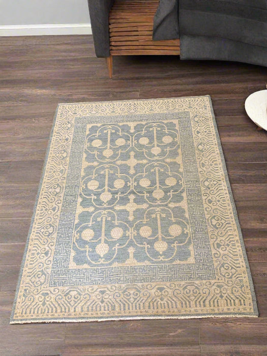 Khotan Pomegranate design Oriental Rug, size 5' 3" x 7' 2" (D)