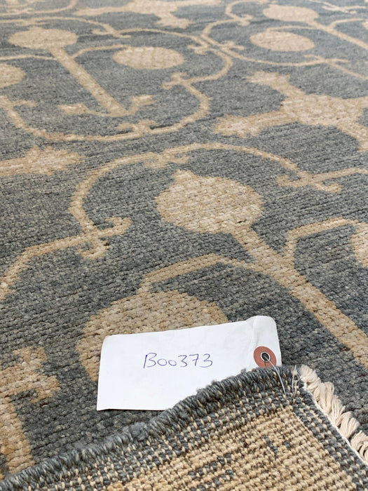 Khotan Pomegranate design Oriental Rug, size 5' 3" x 7' 2" (D)