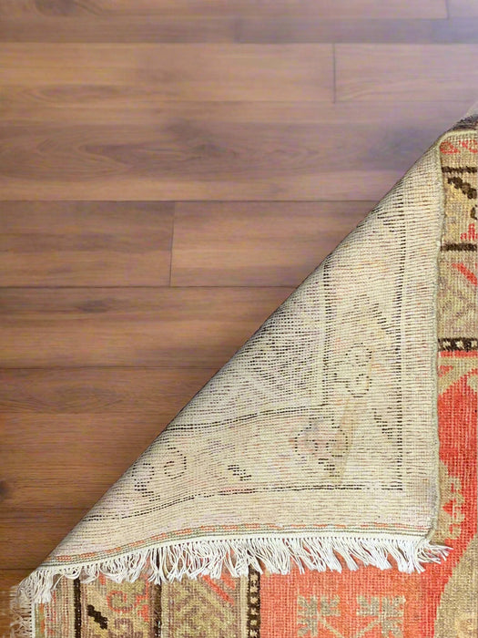 Antique Khotan Samarkand Rug, circa 1910's, size 4' 6" x 8' 8"