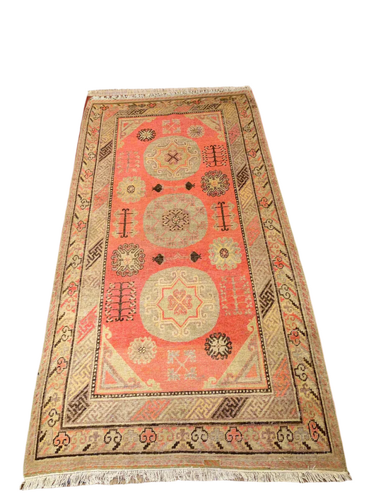 Antique Khotan Samarkand Rug, circa 1910's, size 4' 6" x 8' 8"