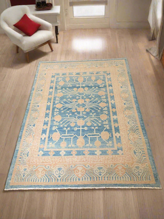 Khotan Pomegranate design Oriental Rug, size 5' 3" x 7' 1" (D)