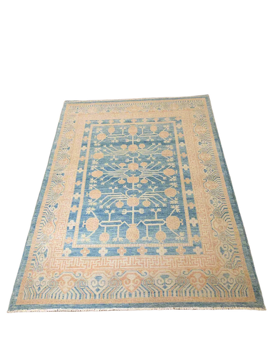 Khotan Pomegranate design Oriental Rug, size 5' 3" x 7' 1" (D)