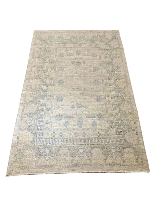 Khotan Pomegranate design Oriental Rug, size 4' 10" x 7' 9" (D)