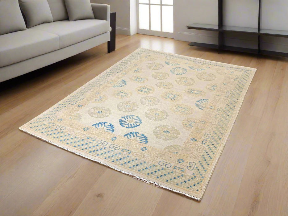 Khotan Pomegranate design Oriental Rug, size 5" x 6' 9"(D)