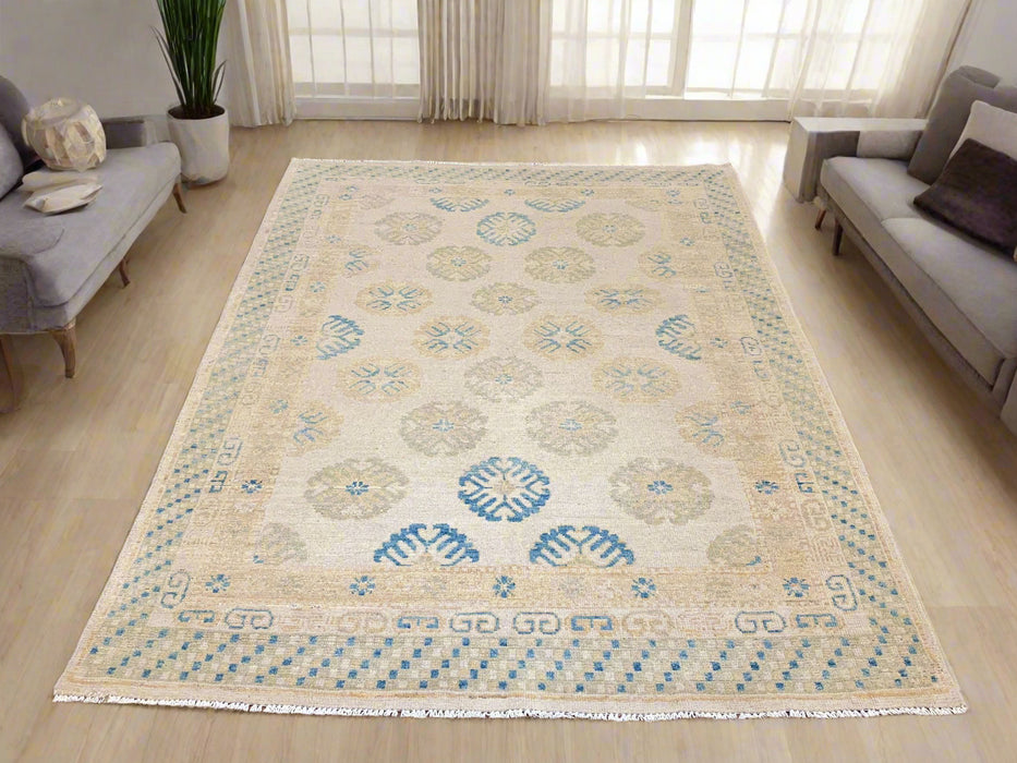 Khotan Pomegranate design Oriental Rug, size 5" x 6' 9"(D)