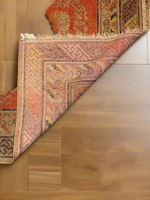 Antique Khotan Samarkand Rug, circa 1910's, size 4' 6" x 8' 7"