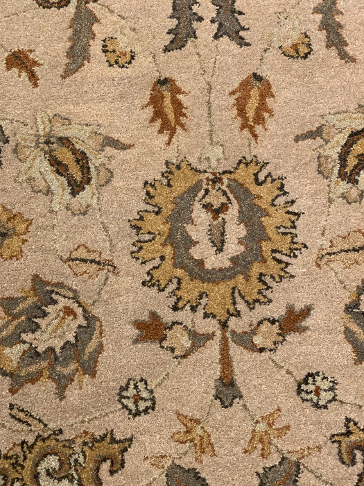 Persian-Inspired. Modern Defined. Turkish Made Rug, size 5' 6" x 8' 7" (O) tufted