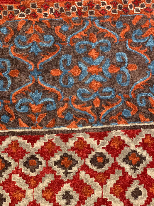 Persian-Inspired. Modern Defined. Turkish Made Rug, size 5" x 8"(O) tufted