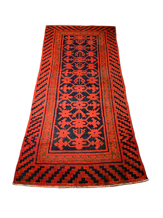 Timeless Beauty, Woven by Hand. Antique Persian Hamadan Rug, size 4' 2" x 9' 6"  (F)